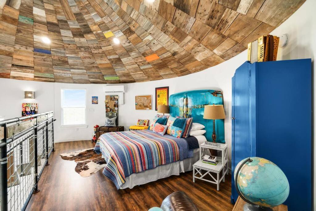 Silo House At Laughing Llama Farm Troy Buitenkant foto
