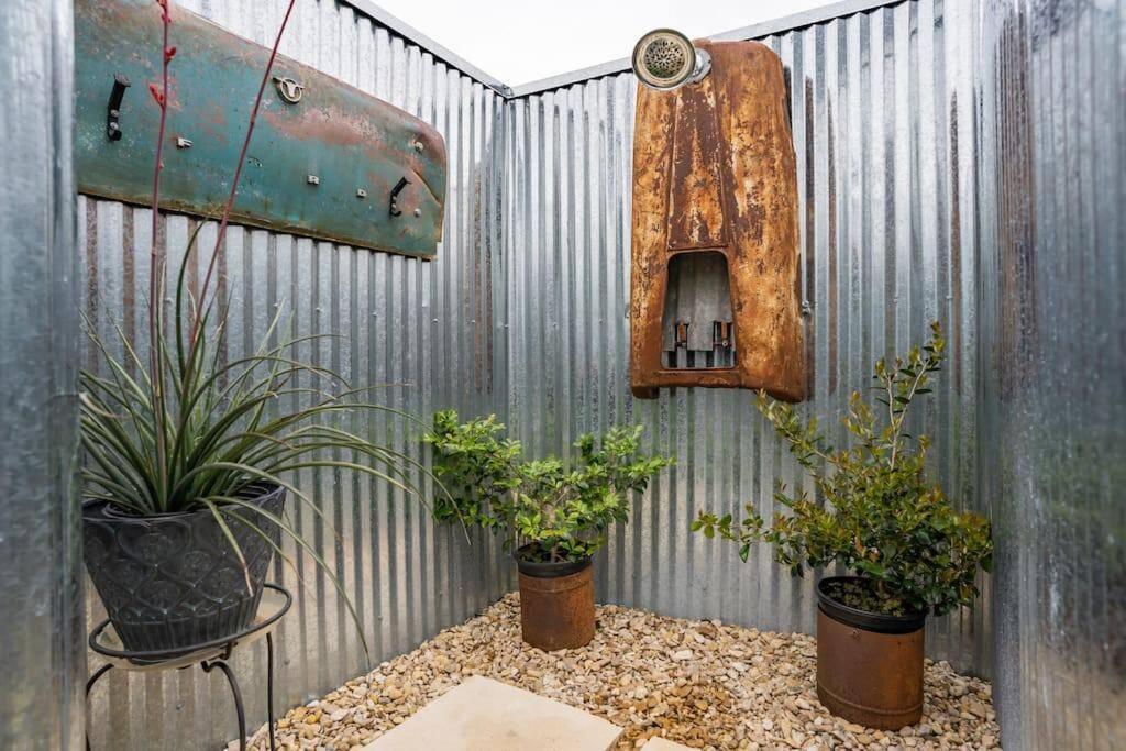 Silo House At Laughing Llama Farm Troy Buitenkant foto