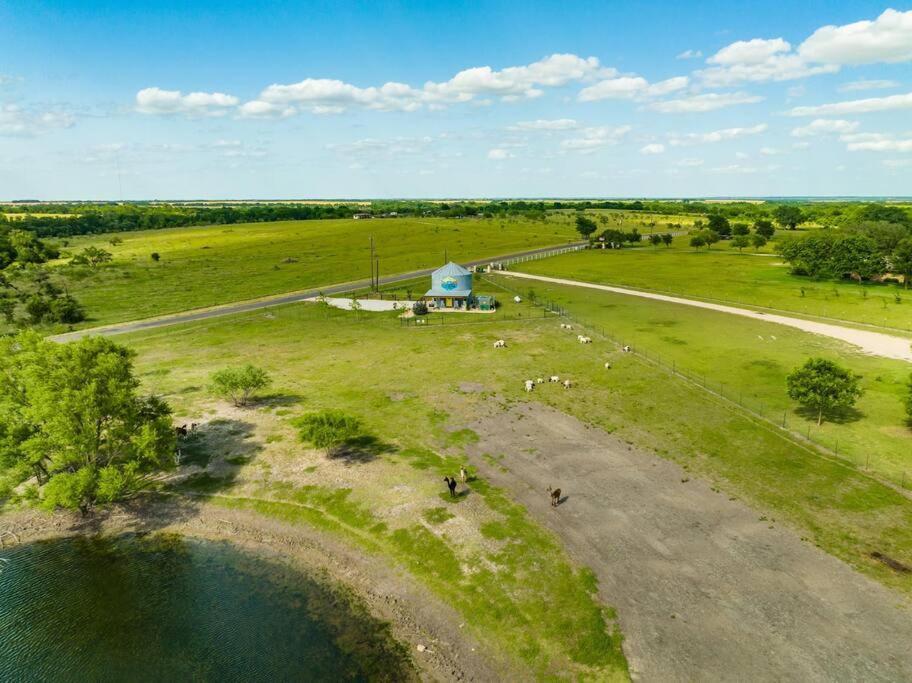 Silo House At Laughing Llama Farm Troy Buitenkant foto